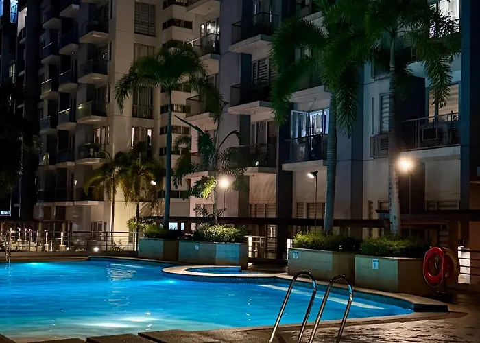 Apartahotel In Pasay Across Airport Naia Terminal 3 Pool View *